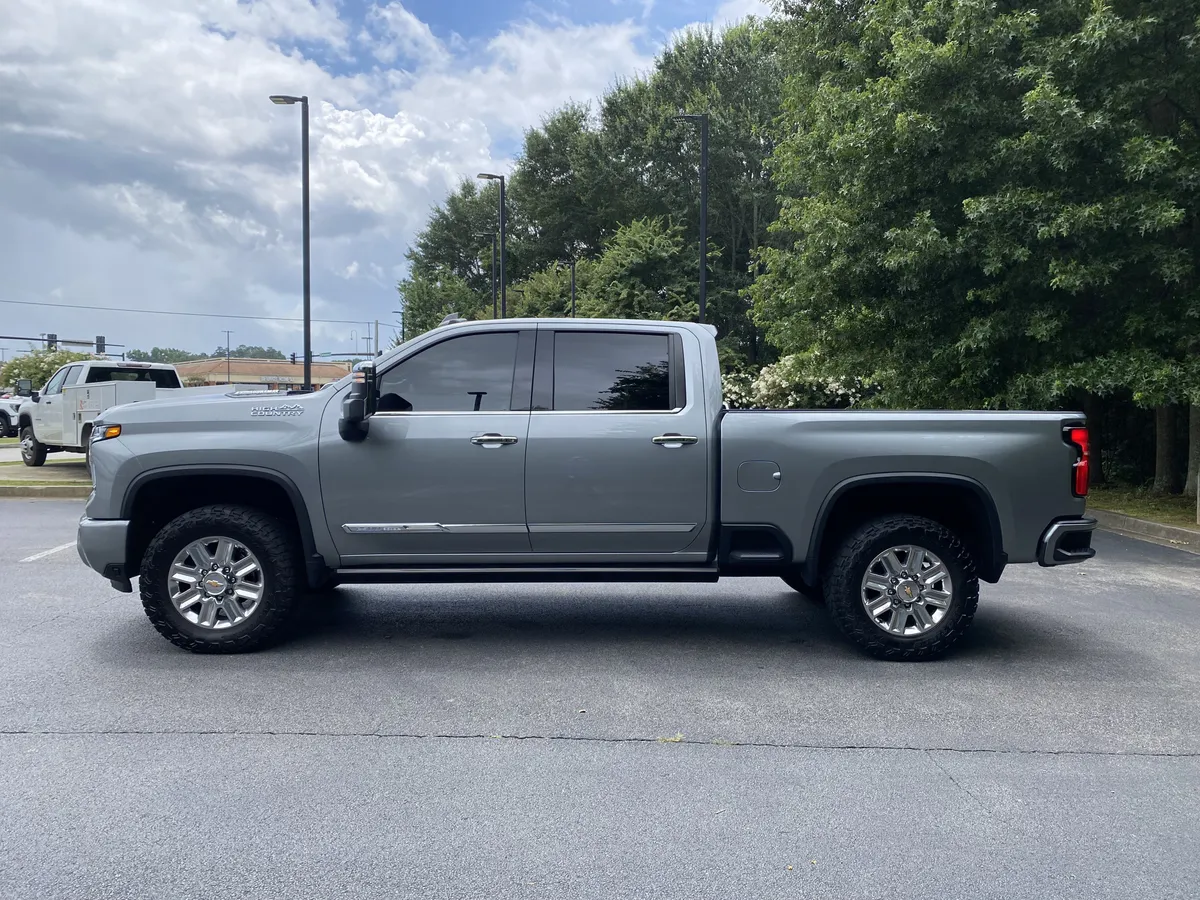 2024 Chevrolet Silverado 2500HD High Country thumbnail 5