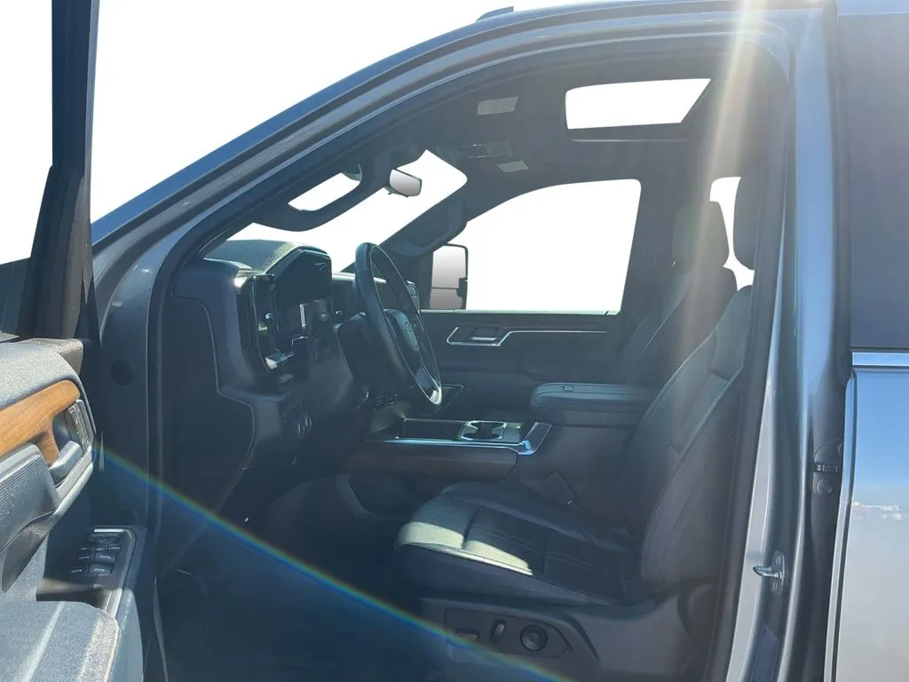 2024 Chevrolet Silverado 2500HD High Country thumbnail 10