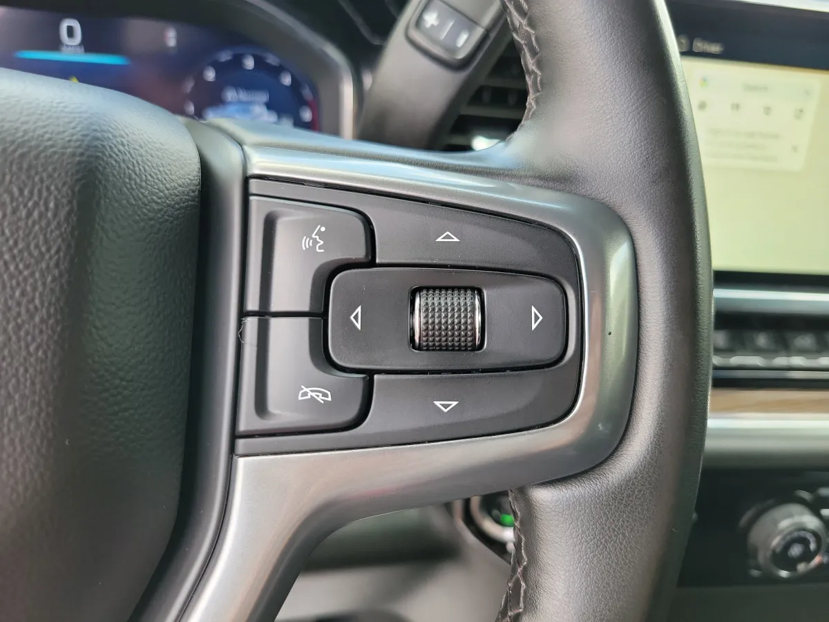 2024 Chevrolet Silverado 2500HD LT thumbnail 15