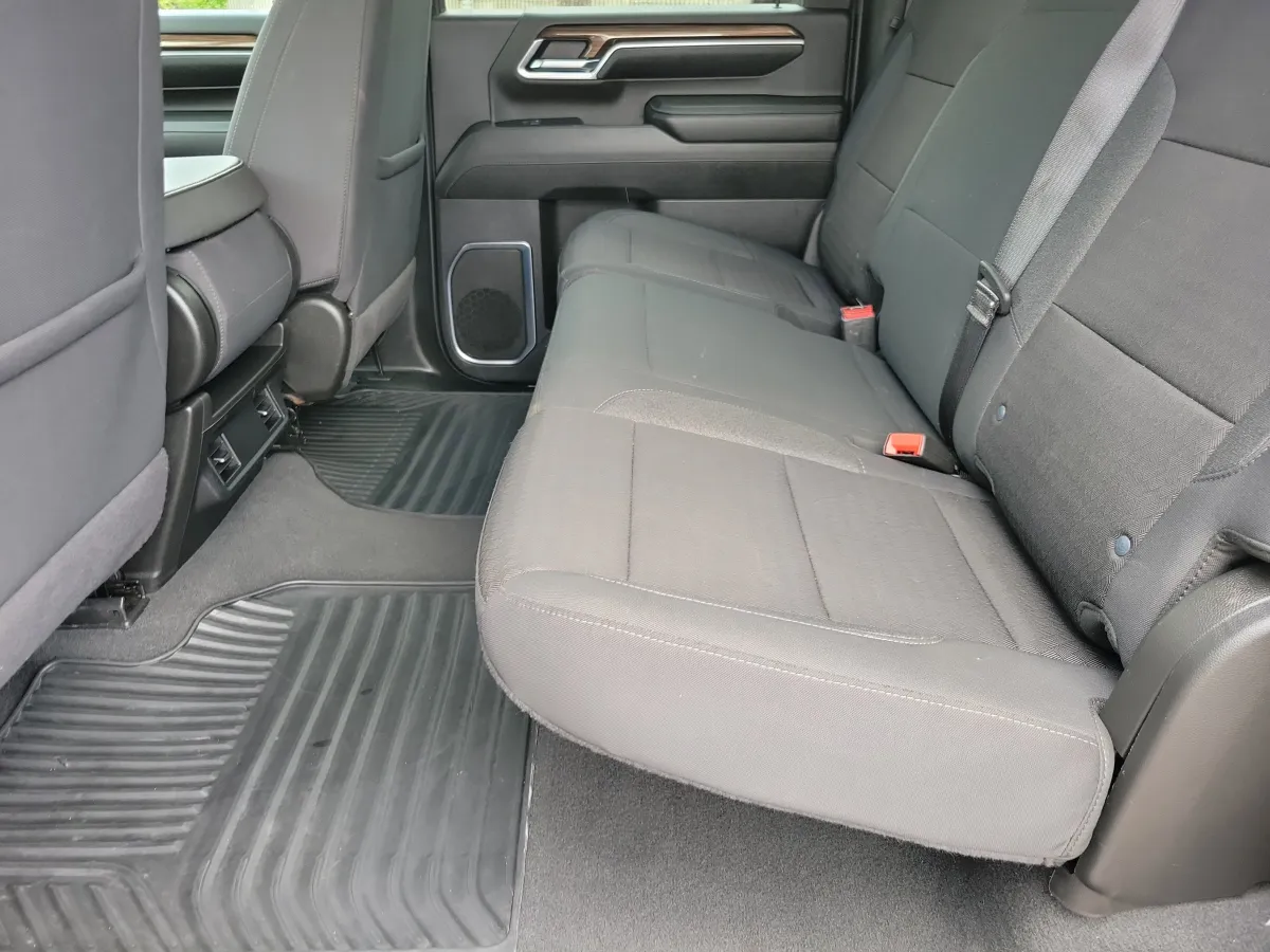 2024 Chevrolet Silverado 2500HD LT thumbnail 8