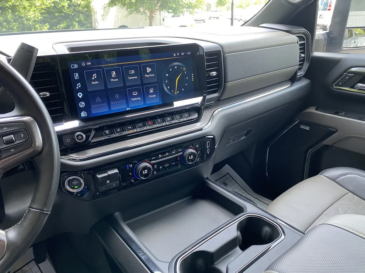 2024 Chevrolet Silverado 2500HD ZR2 thumbnail 25