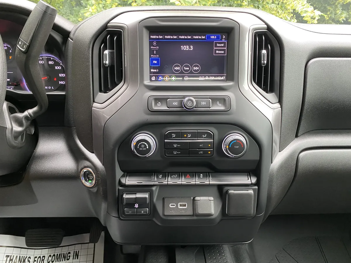 2024 Chevrolet Silverado 3500HD Work Truck thumbnail 23