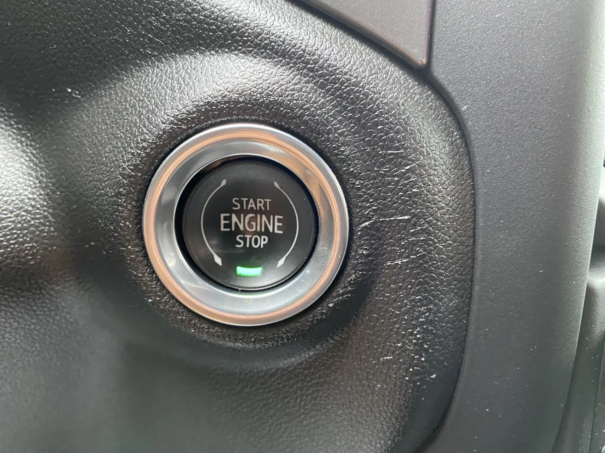 2024 Chevrolet Silverado 3500HD Work Truck thumbnail 26