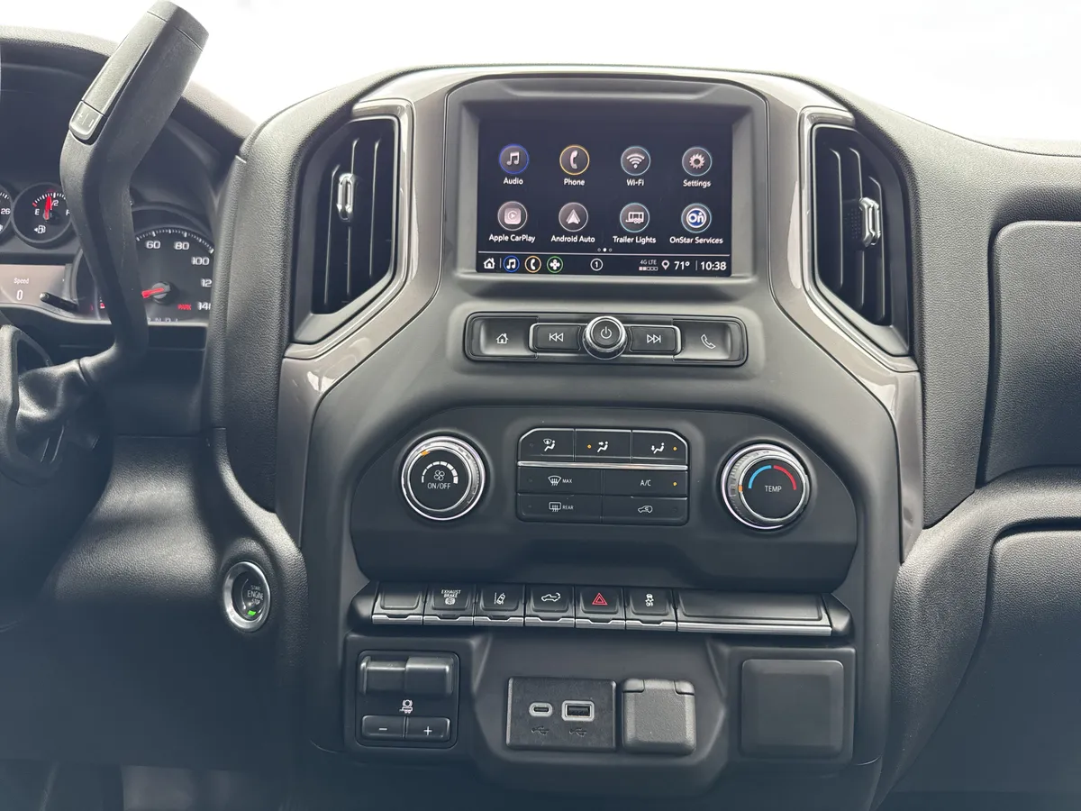 2024 Chevrolet Silverado 3500HD Work Truck thumbnail 26