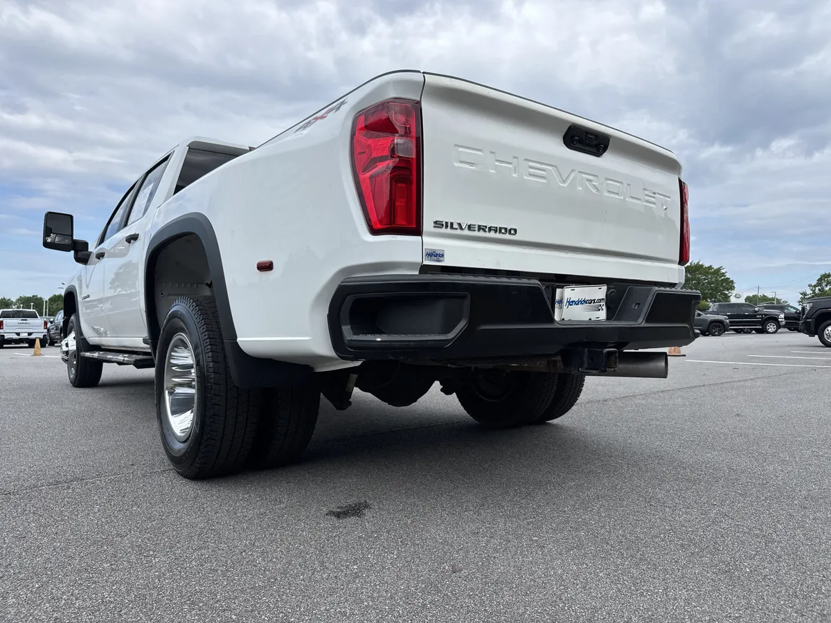 2024 Chevrolet Silverado 3500HD Work Truck thumbnail 7