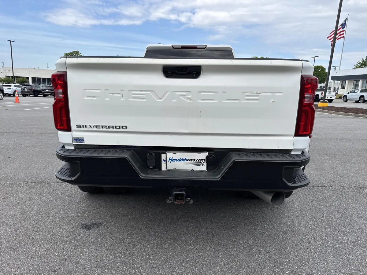 2024 Chevrolet Silverado 3500HD Work Truck thumbnail 8