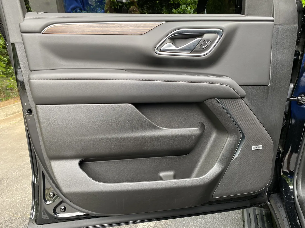 2024 Chevrolet Tahoe High Country thumbnail 14