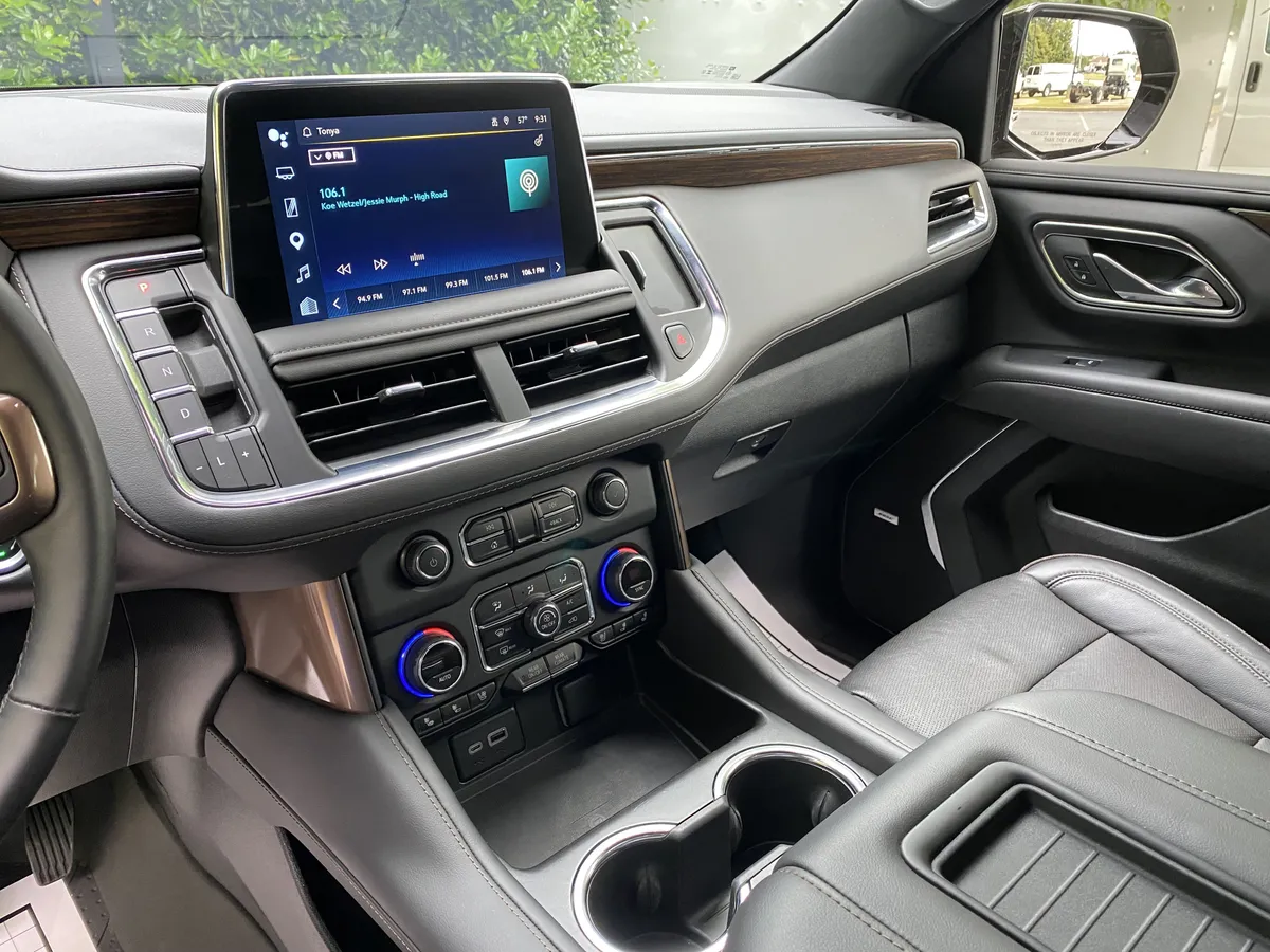 2024 Chevrolet Tahoe High Country thumbnail 24