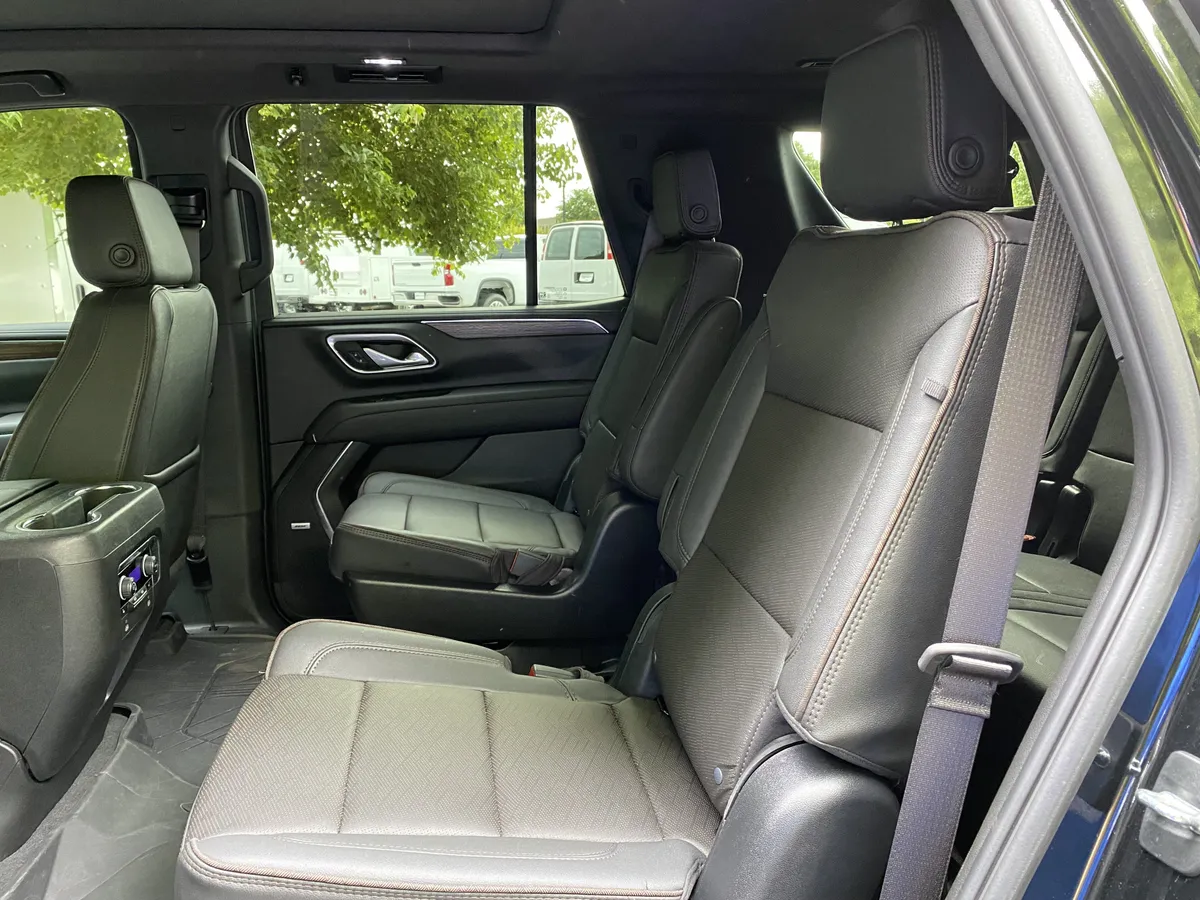 2024 Chevrolet Tahoe High Country thumbnail 38