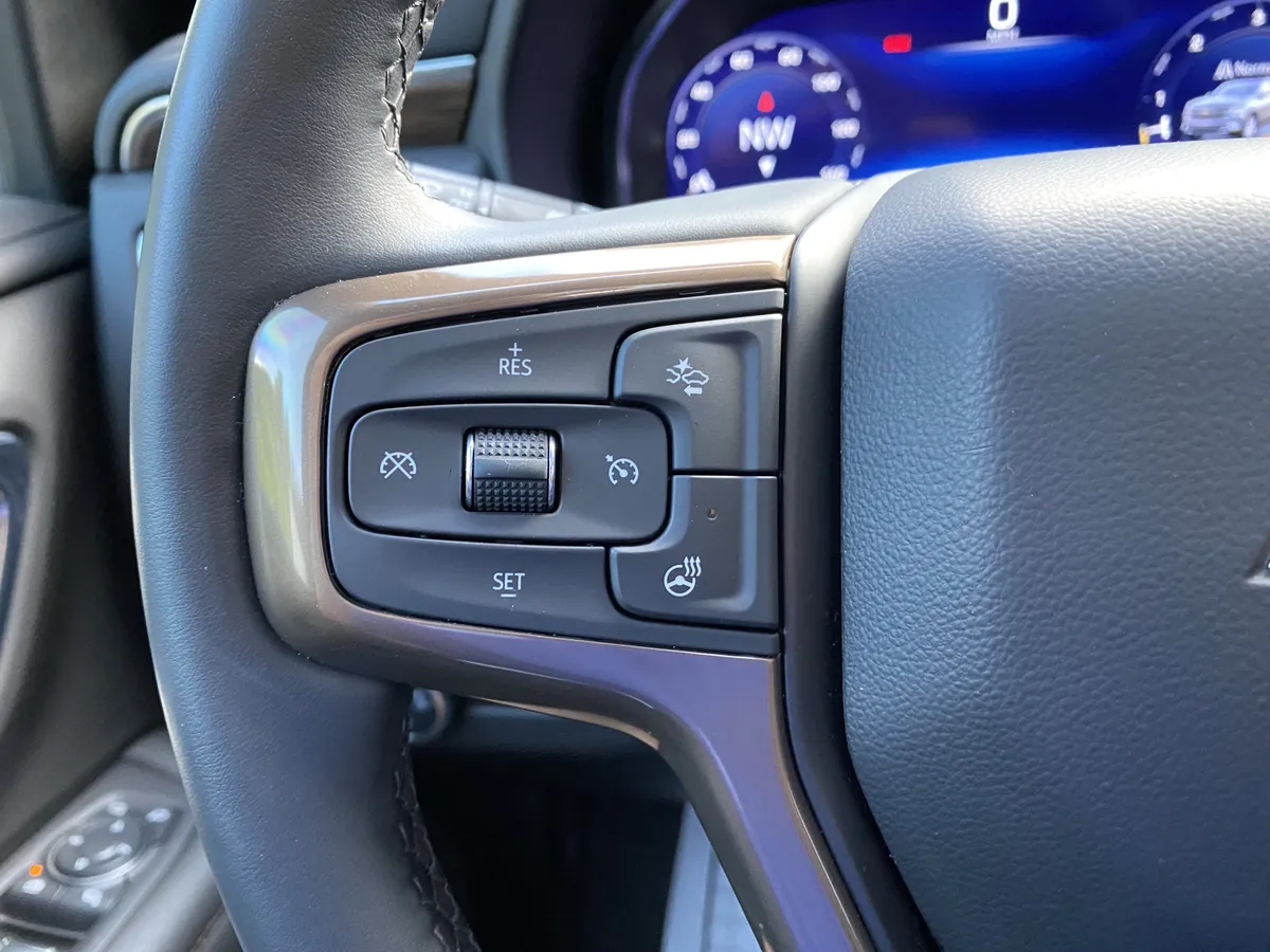2024 Chevrolet Tahoe High Country thumbnail 19