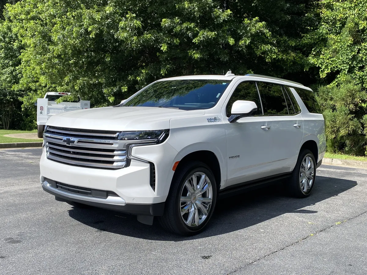 2024 Chevrolet Tahoe High Country thumbnail 4