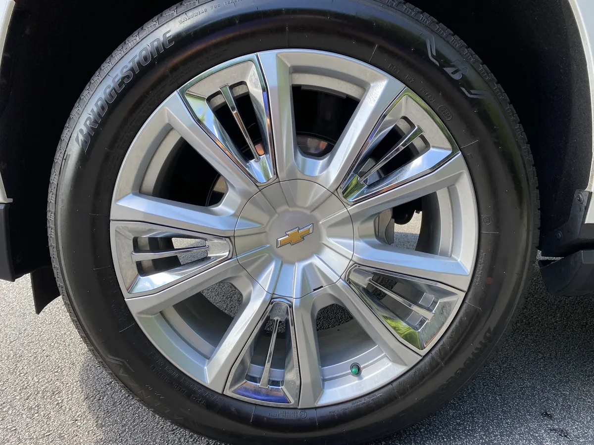 2024 Chevrolet Tahoe High Country thumbnail 45