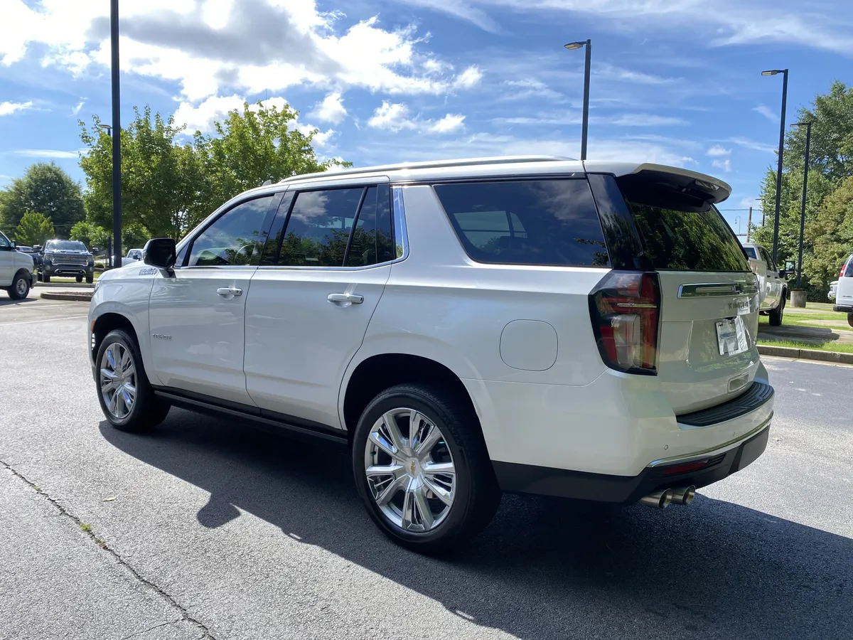 2024 Chevrolet Tahoe High Country thumbnail 6