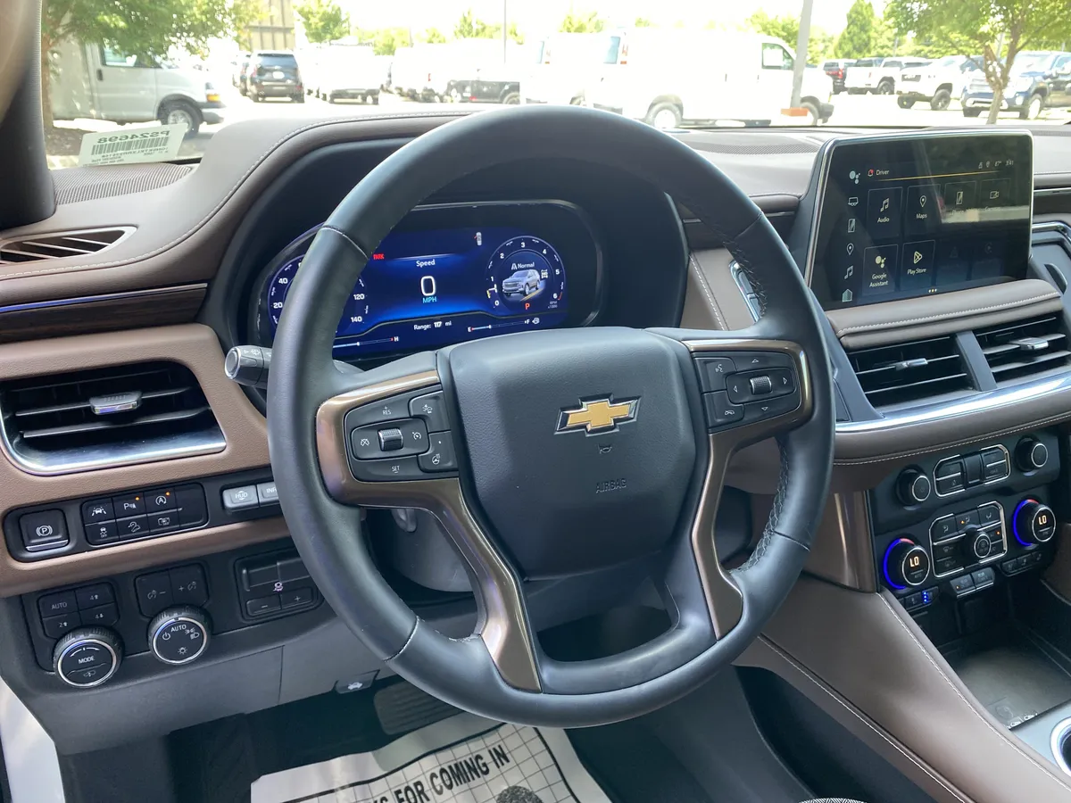 2024 Chevrolet Tahoe High Country thumbnail 16