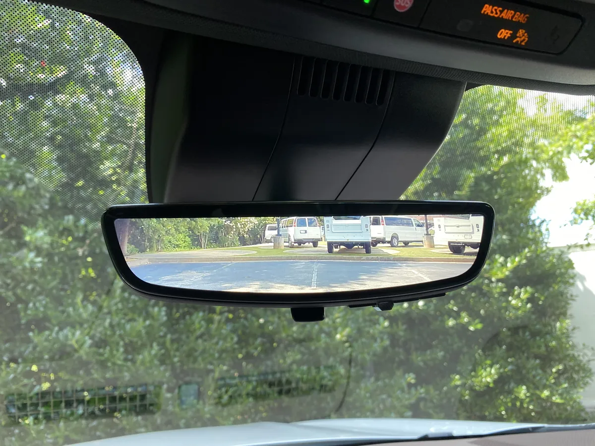 2024 Chevrolet Tahoe High Country thumbnail 33