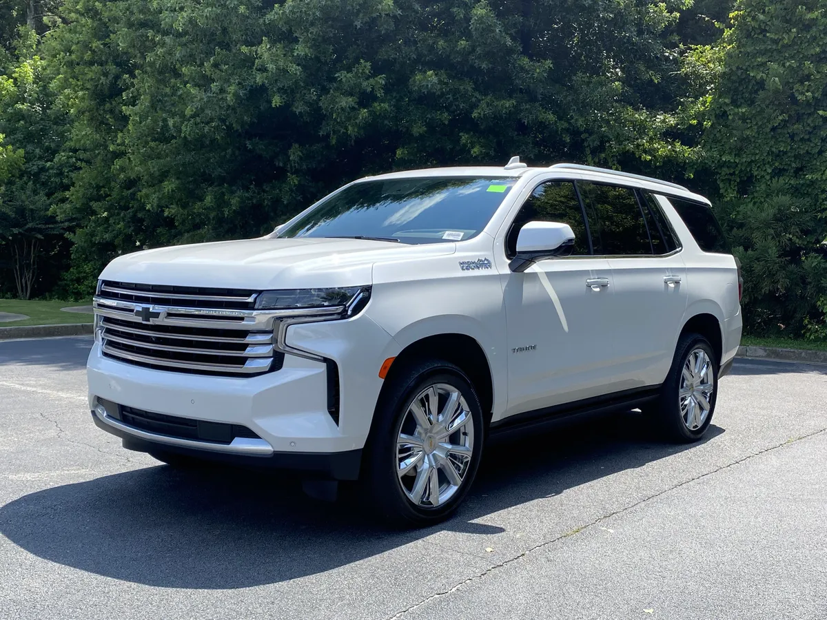 2024 Chevrolet Tahoe High Country thumbnail 4