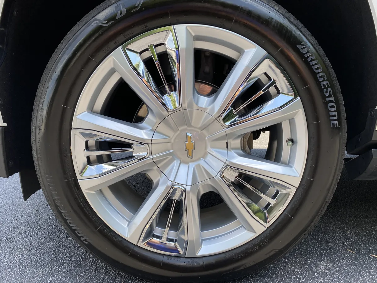2024 Chevrolet Tahoe High Country thumbnail 46