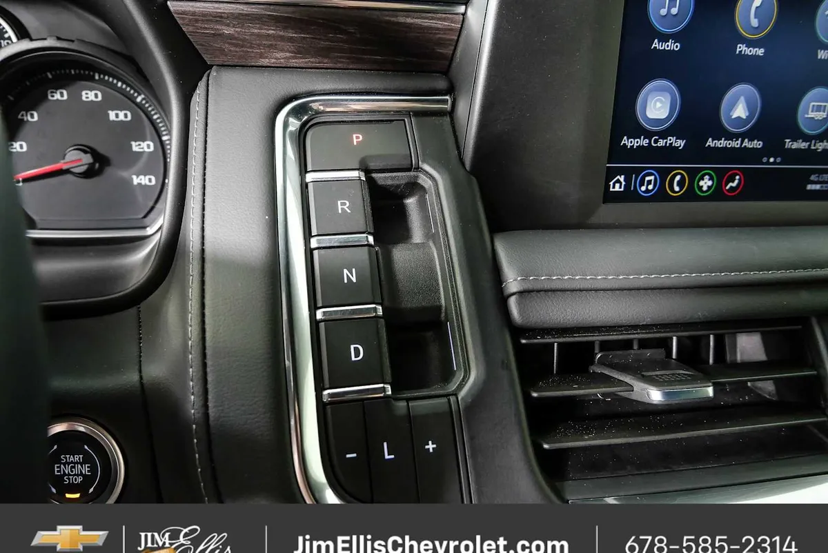 2024 Chevrolet Tahoe LS thumbnail 16