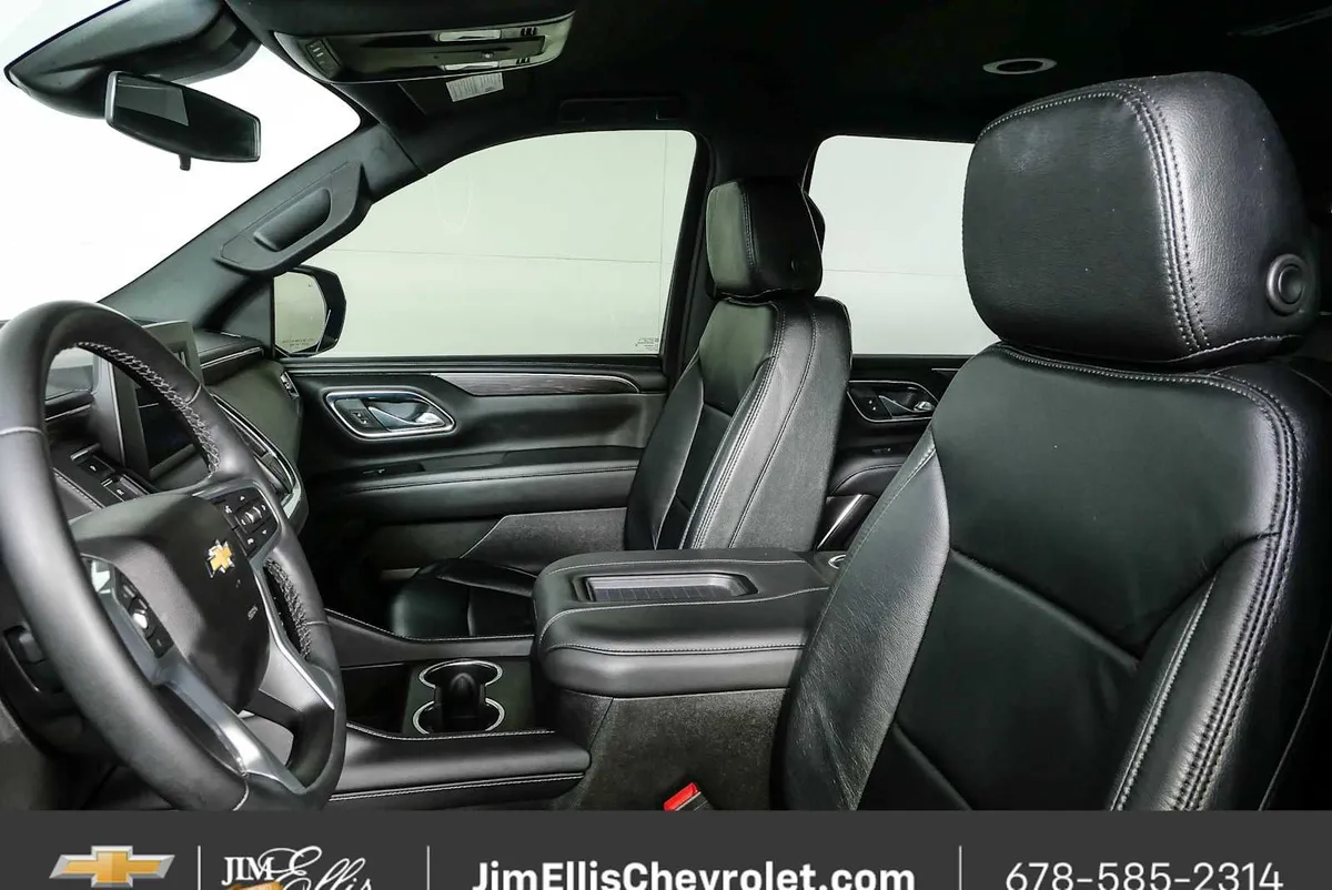 2024 Chevrolet Tahoe LS thumbnail 5