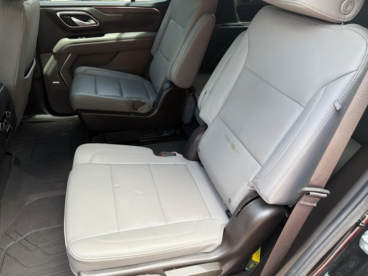 2024 Chevrolet Tahoe LT thumbnail 18