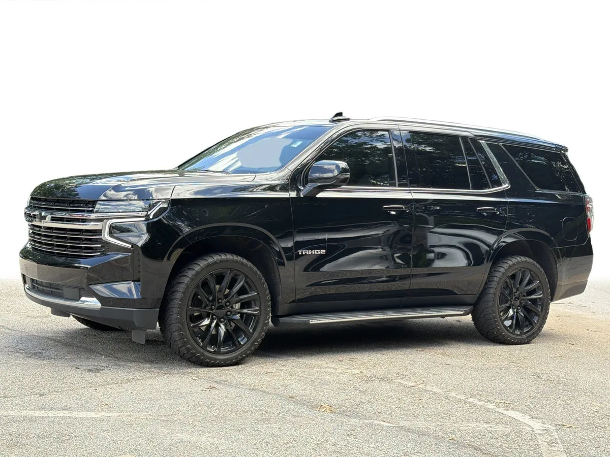 2024 Chevrolet Tahoe LT thumbnail 22