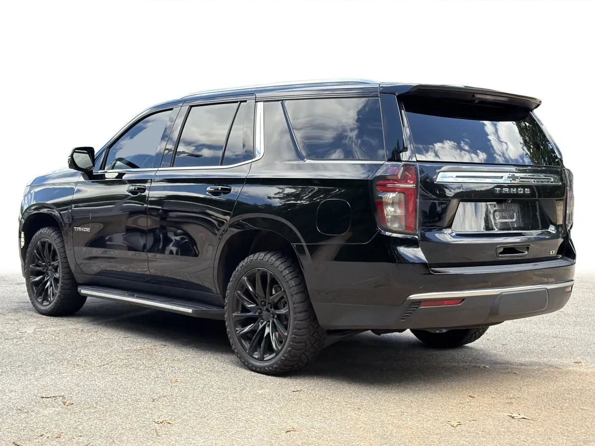 2024 Chevrolet Tahoe LT thumbnail 24
