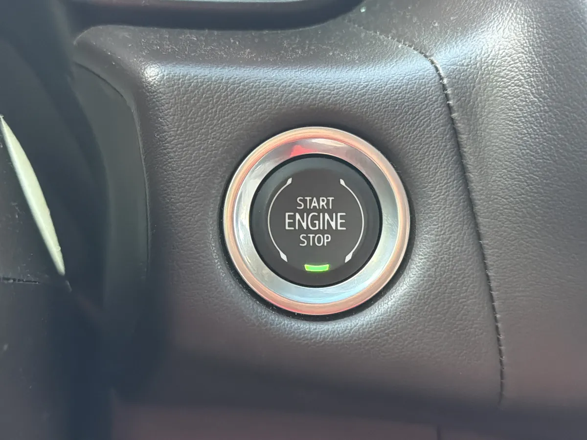 2024 Chevrolet Tahoe LT thumbnail 9