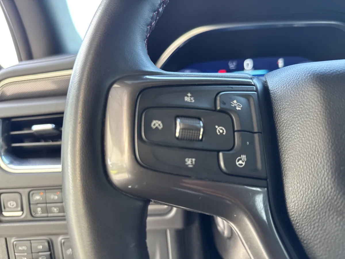 2024 Chevrolet Tahoe RST thumbnail 19