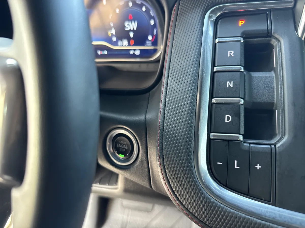 2024 Chevrolet Tahoe RST thumbnail 26