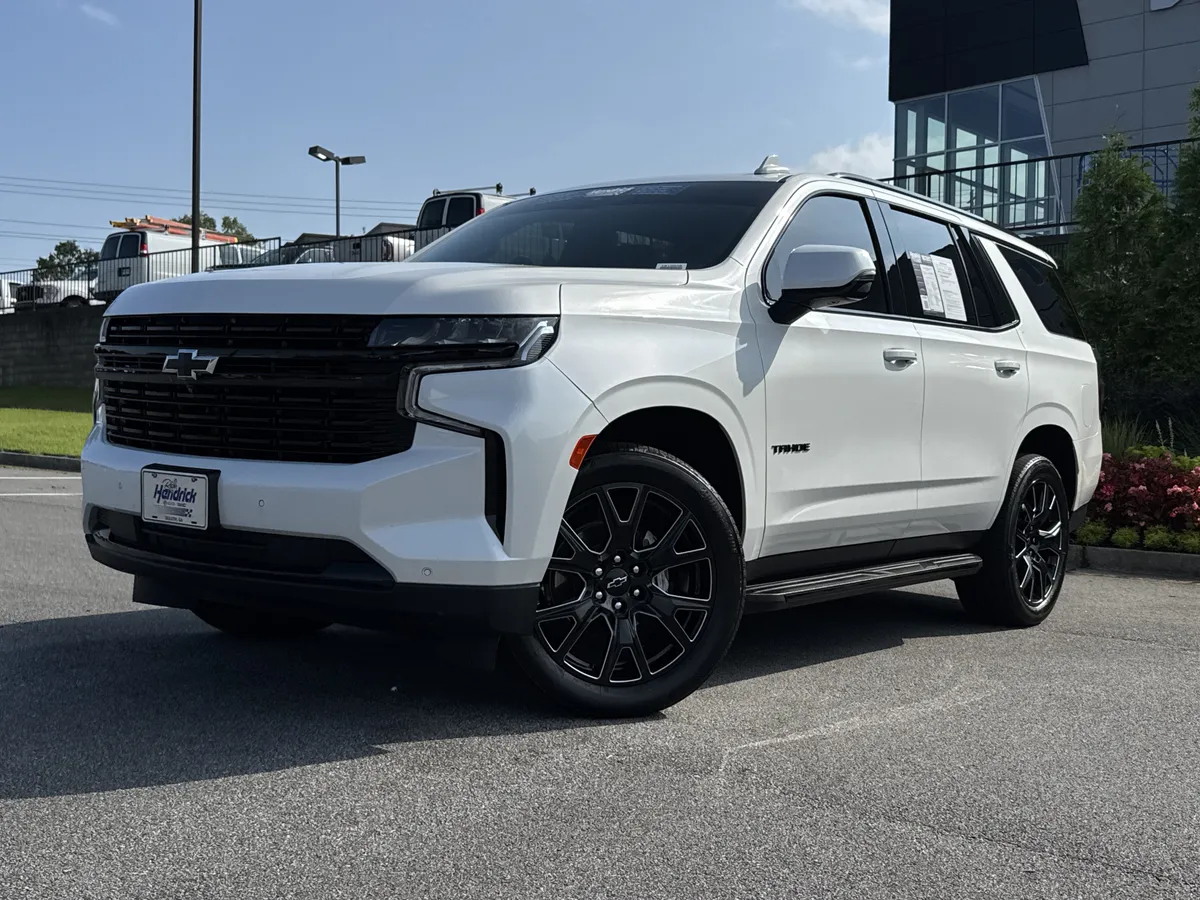 2024 Chevrolet Tahoe RST thumbnail 4