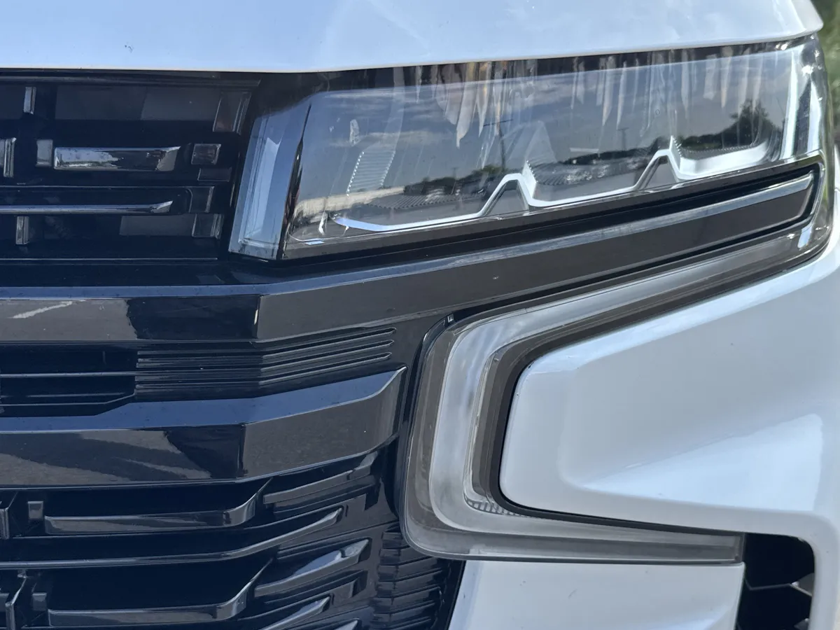 2024 Chevrolet Tahoe RST thumbnail 5