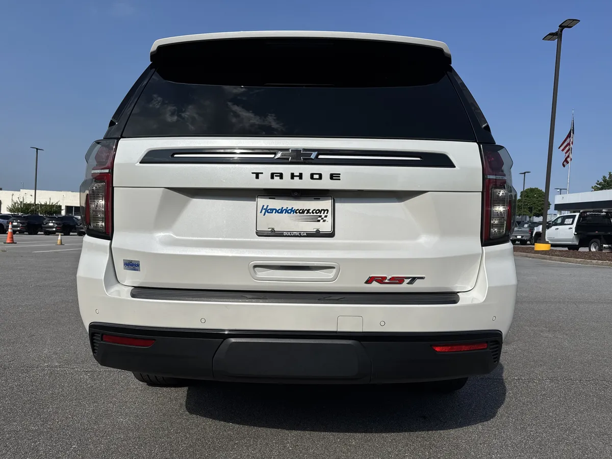 2024 Chevrolet Tahoe RST thumbnail 8