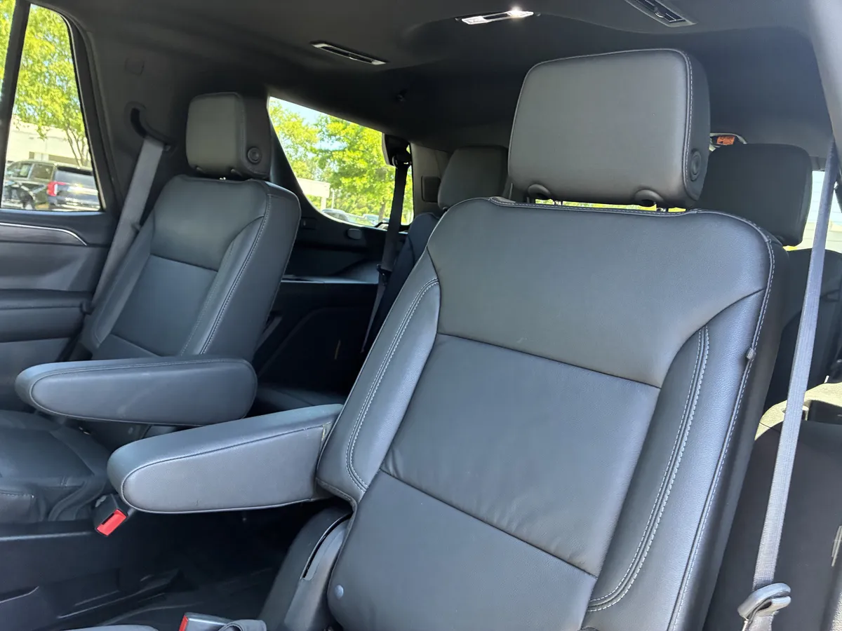 2024 Chevrolet Tahoe Z71 thumbnail 12