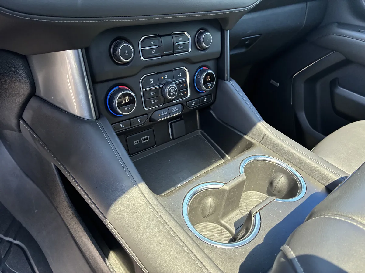 2024 Chevrolet Tahoe Z71 thumbnail 34