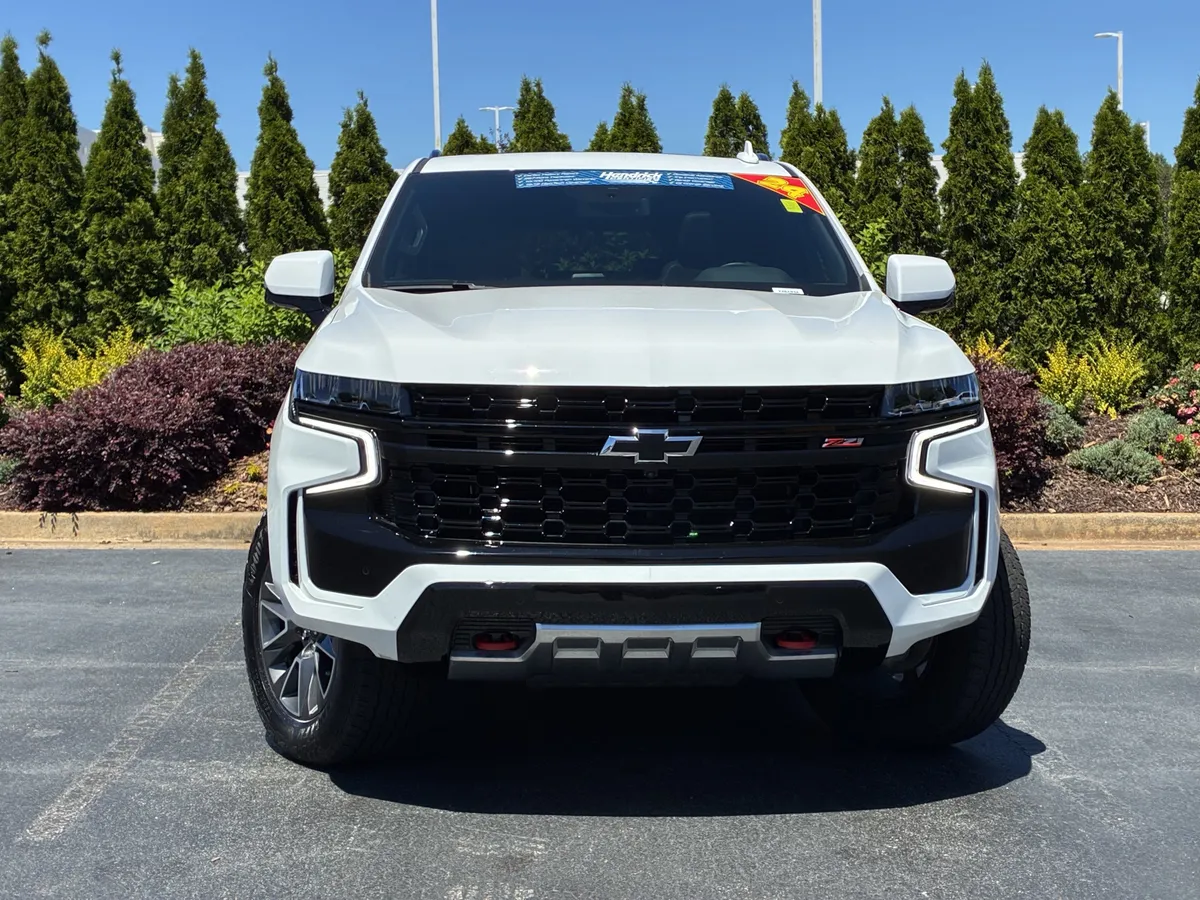 2024 Chevrolet Tahoe Z71 thumbnail 4