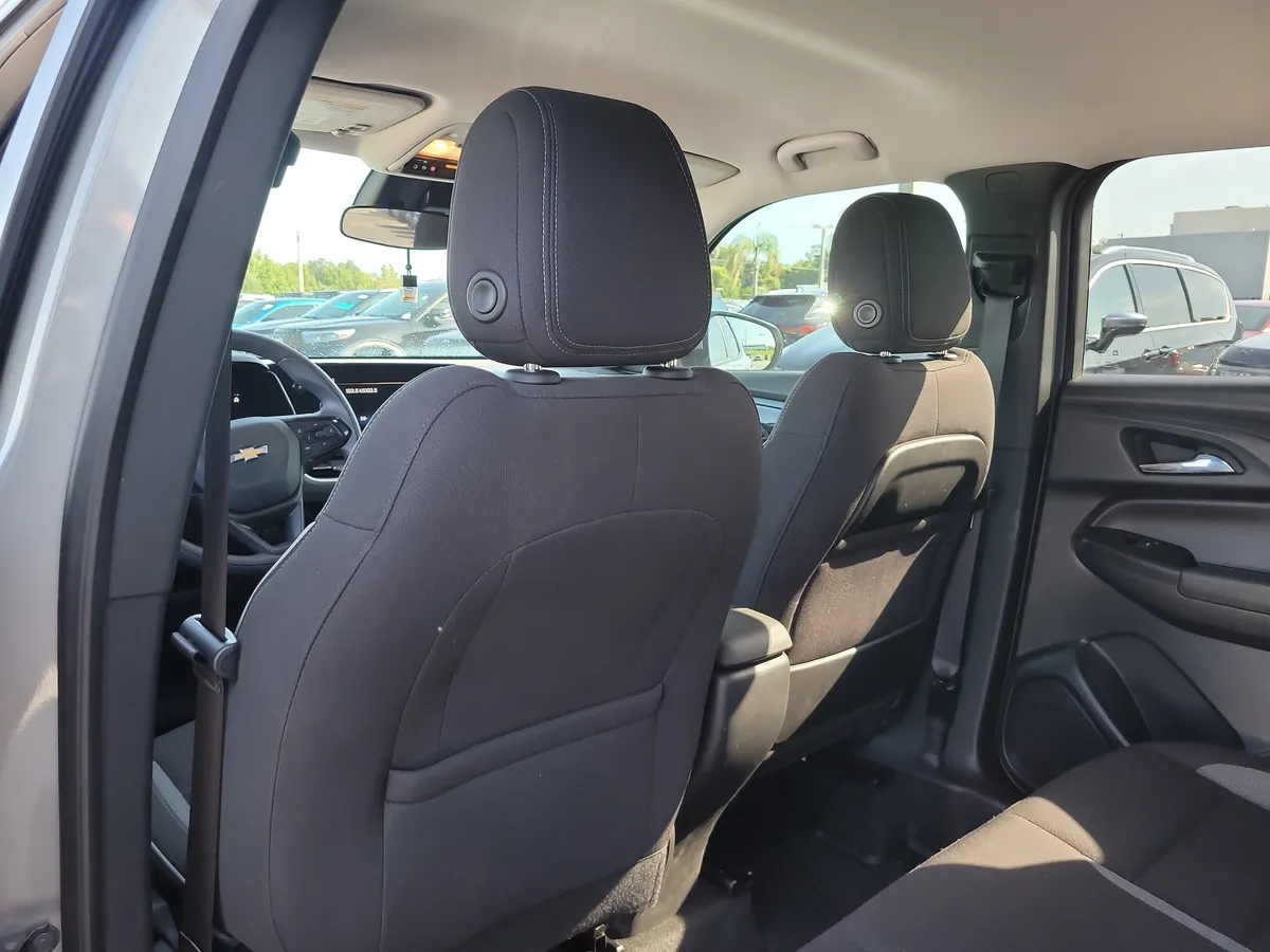 2024 Chevrolet Trailblazer LT thumbnail 12