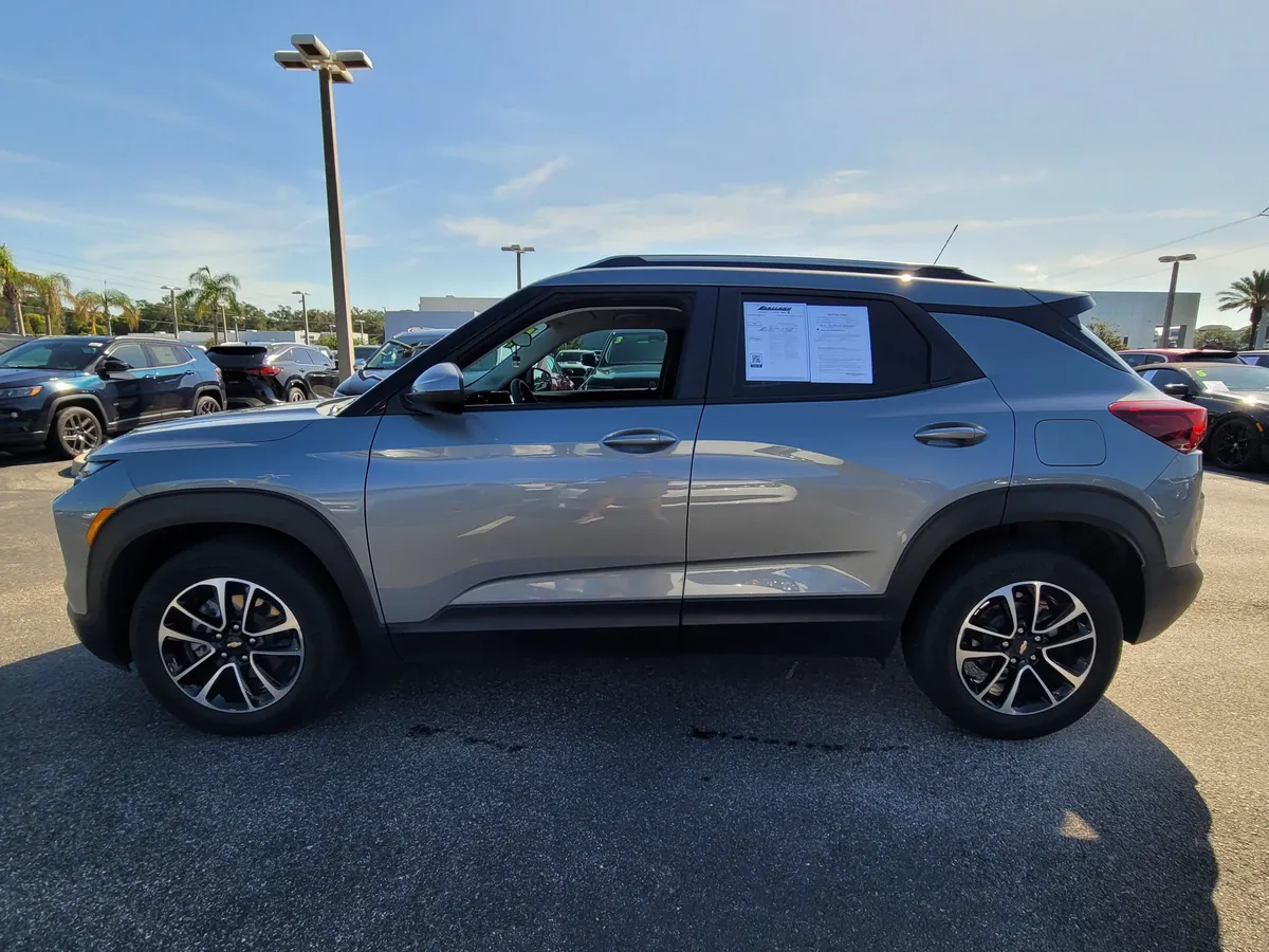 2024 Chevrolet Trailblazer LT thumbnail 7