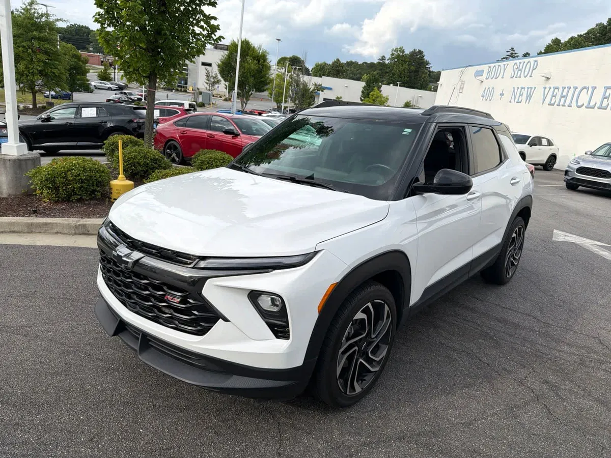 2024 Chevrolet Trailblazer RS thumbnail 3