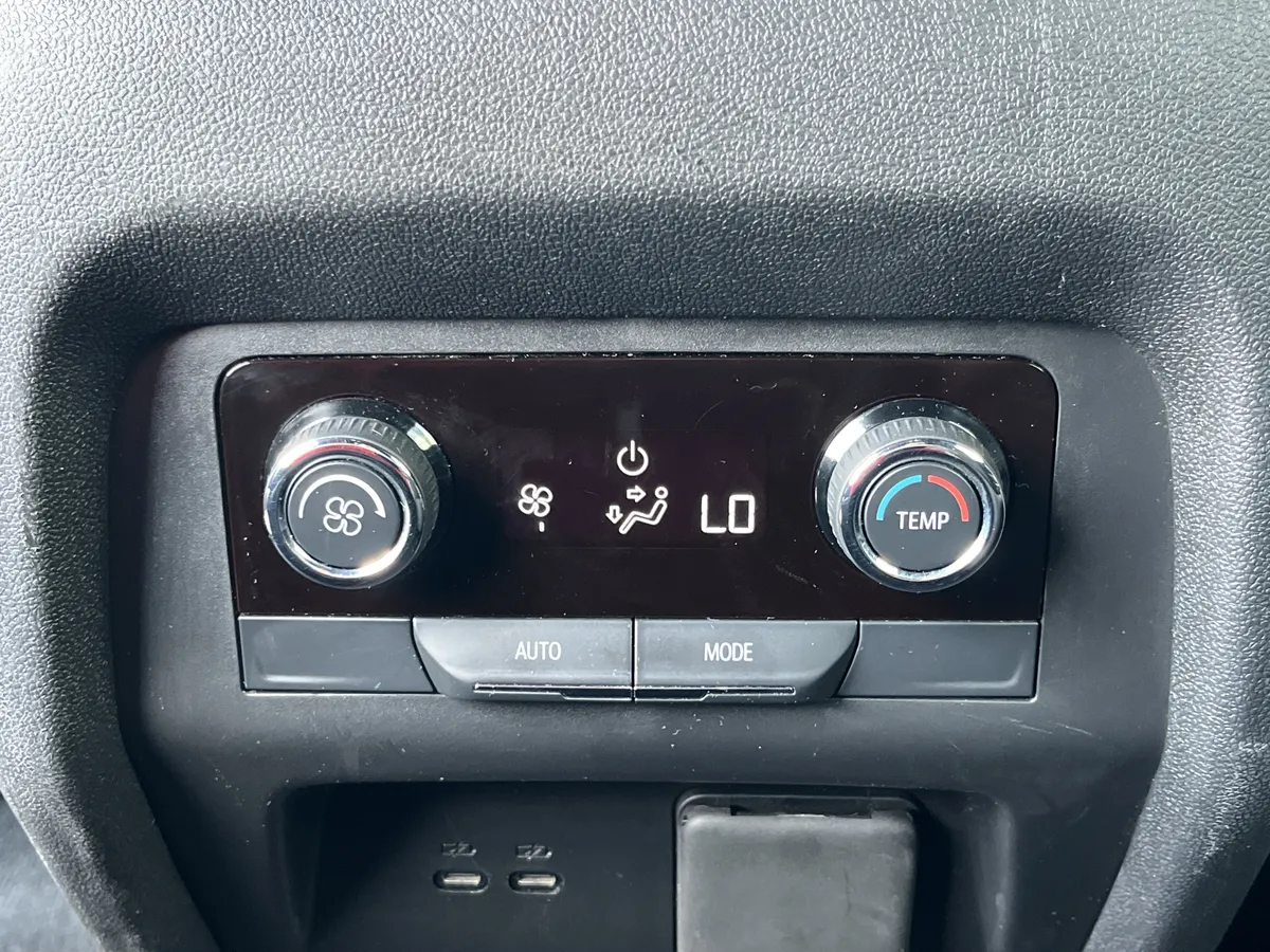2024 Chevrolet Traverse AWD LT thumbnail 18
