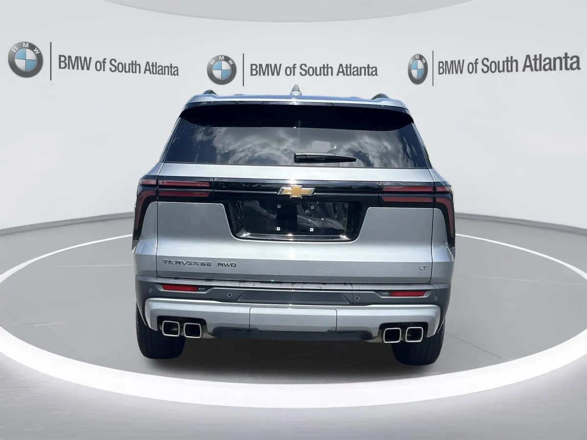 2024 Chevrolet Traverse AWD LT thumbnail 23