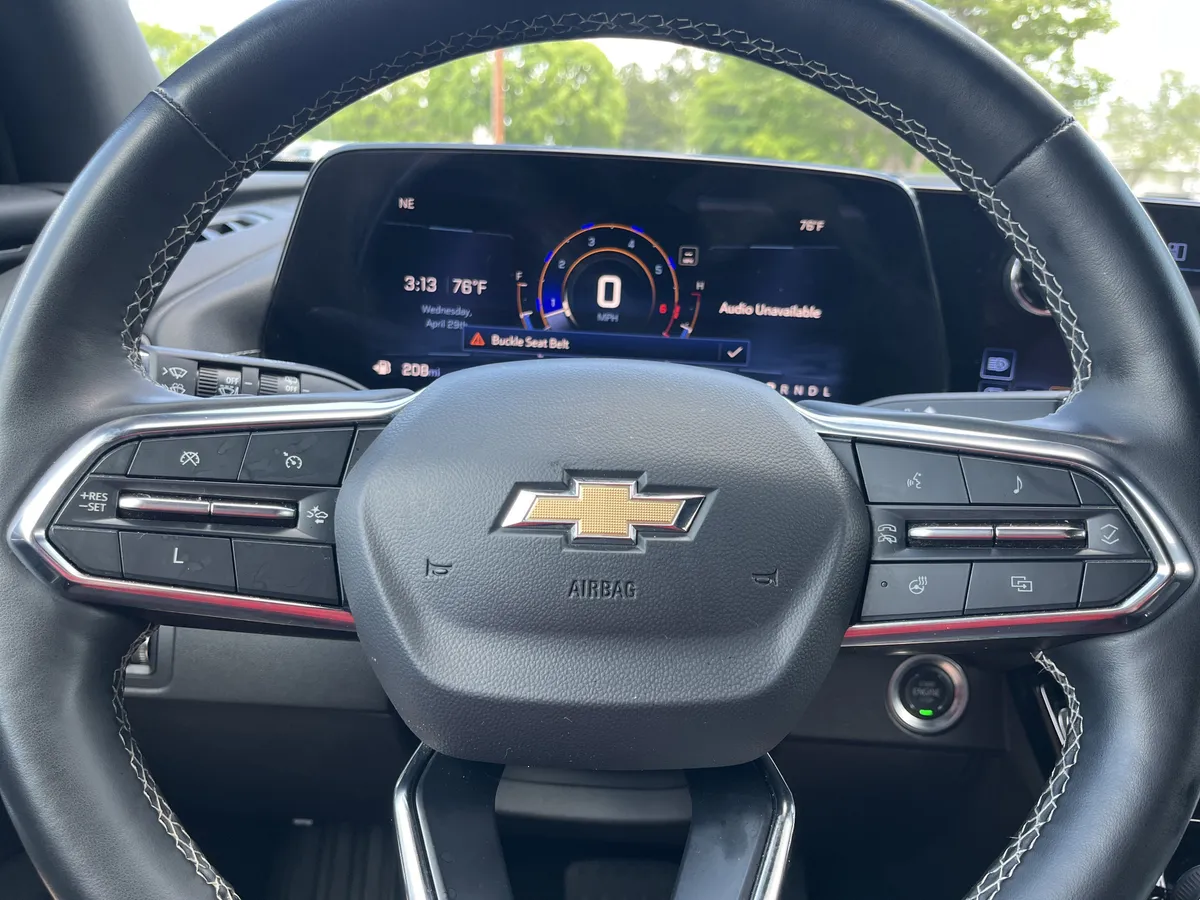 2024 Chevrolet Traverse AWD LT thumbnail 9
