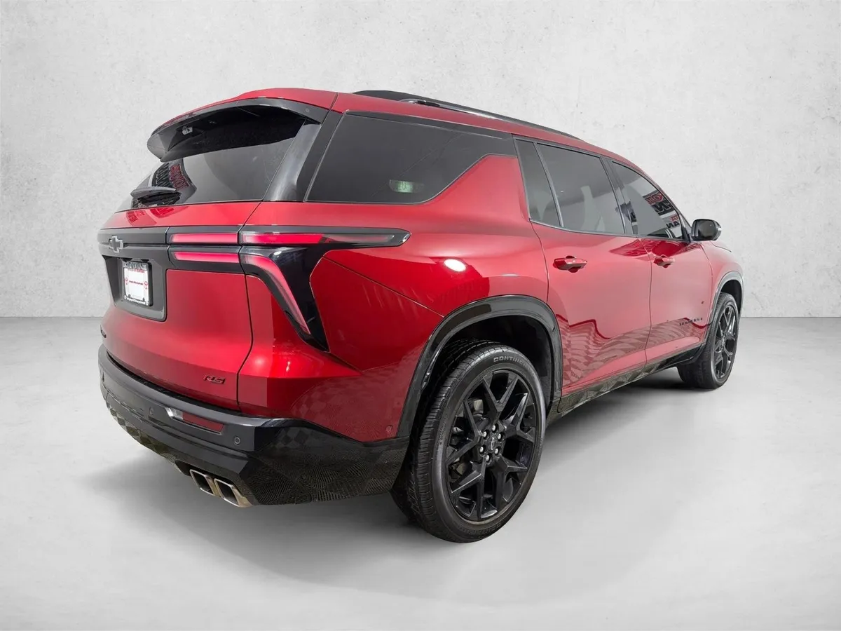 2024 Chevrolet Traverse AWD RS thumbnail 5