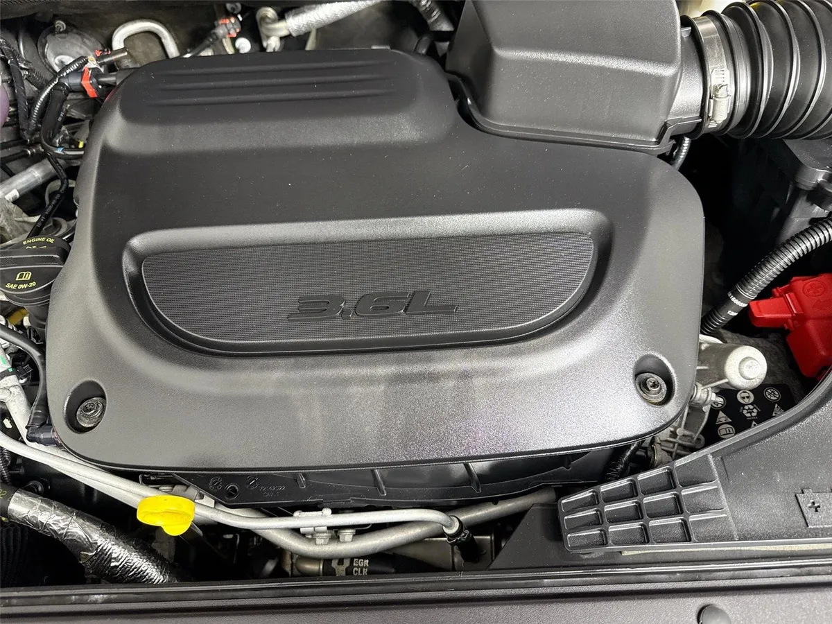 2024 Chrysler Pacifica Touring L thumbnail 40
