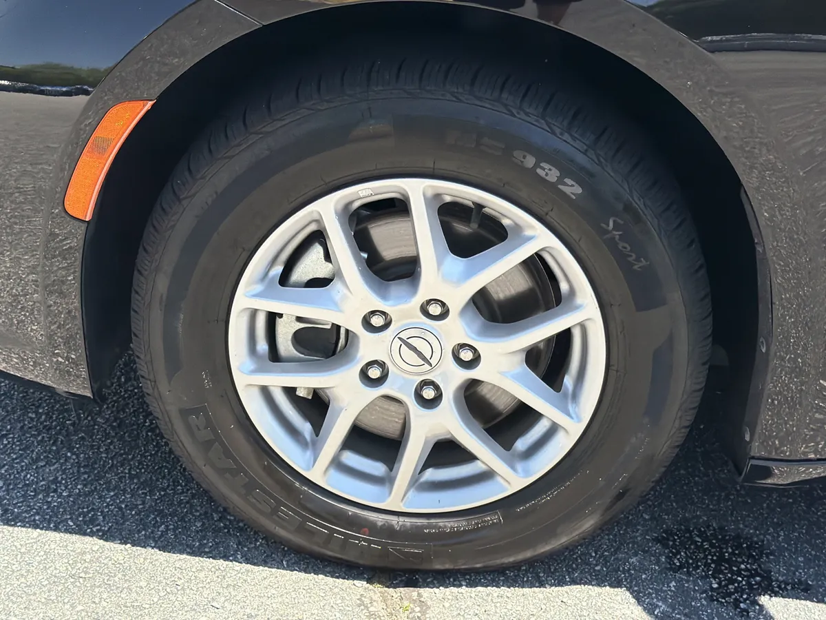 2024 Chrysler Pacifica Touring L thumbnail 30