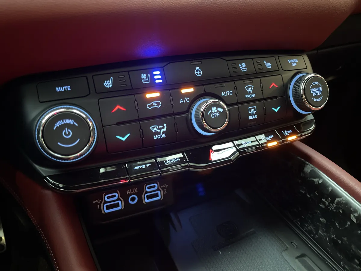 2024 Dodge Durango SRT Hellcat Premium thumbnail 32