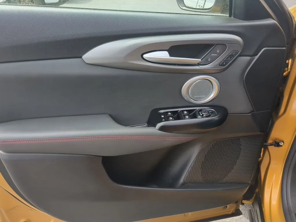 2024 Dodge Hornet R/T Plus thumbnail 11