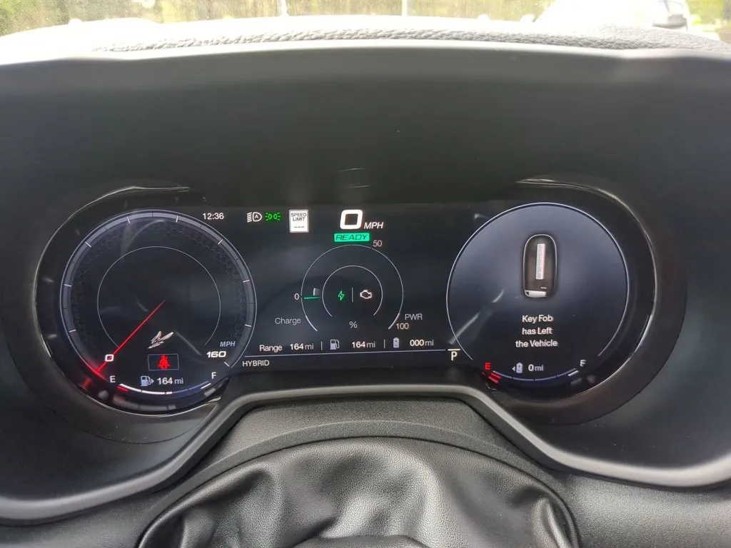 2024 Dodge Hornet R/T Plus thumbnail 15