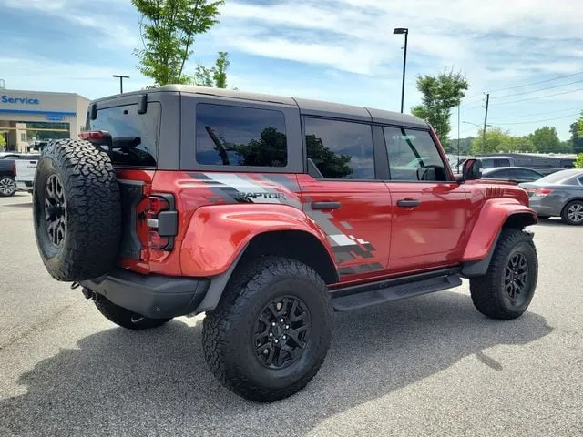 2024 Ford Bronco Raptor thumbnail 4