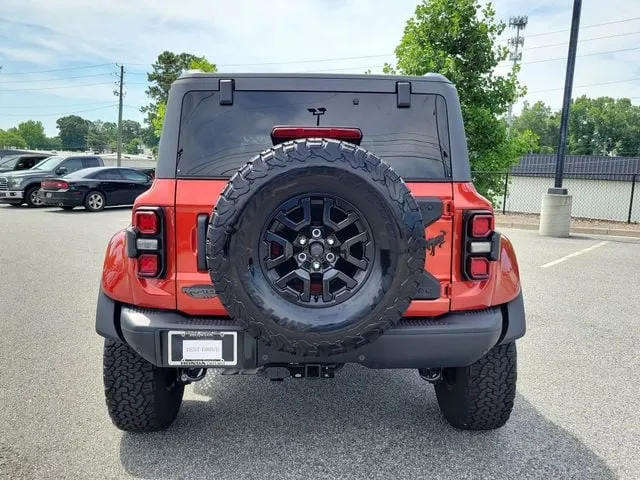 2024 Ford Bronco Raptor thumbnail 5