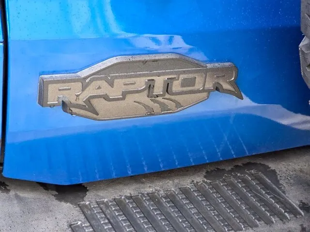 2024 Ford Bronco Raptor thumbnail 34